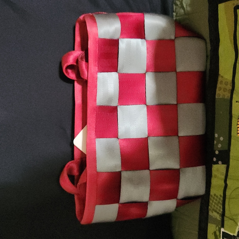 Harvey's seatbelt bag MADDbag